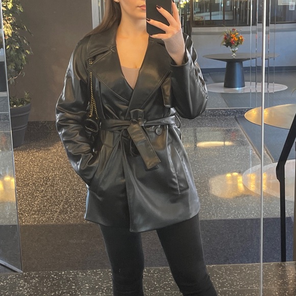 Zara Women’s Black Faux Leather Trench Coat Size XS - Picture 6 of 6